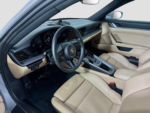 2024 Porsche 911 Carrera