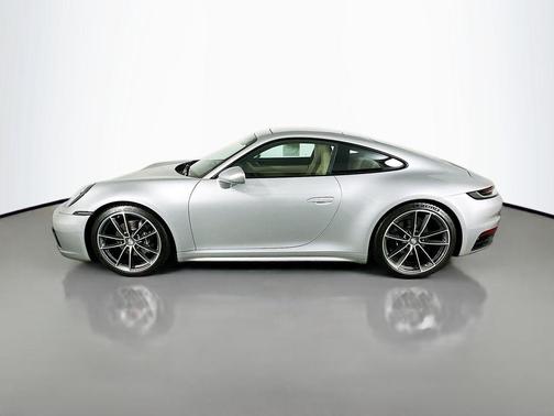 2024 Porsche 911 Carrera