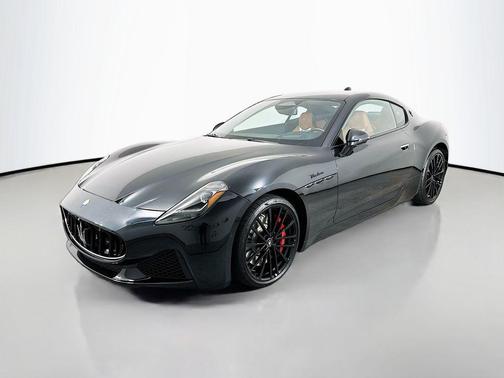 2024 Maserati GranTurismo Modena