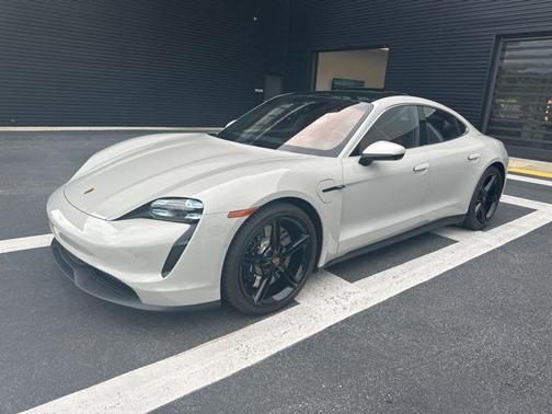 2023 Porsche Taycan 4S