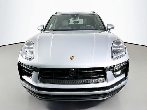 2025 Porsche Macan S