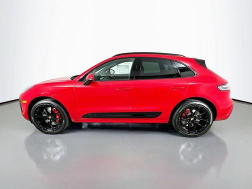 2026 Porsche Macan GTS