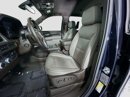 Midnight Blue Metallic 2021 GMC Yukon SLT