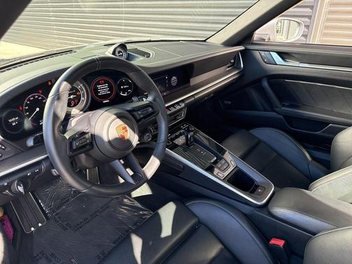 2022 Porsche 911 Turbo S