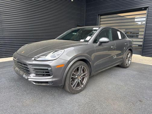 Quartzite Grey Metallic 2023 Porsche Cayenne Cayenne