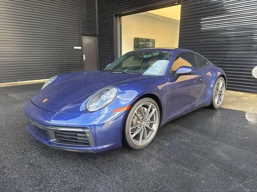 Gentian Blue Metallic 2021 Porsche 911 Carrera