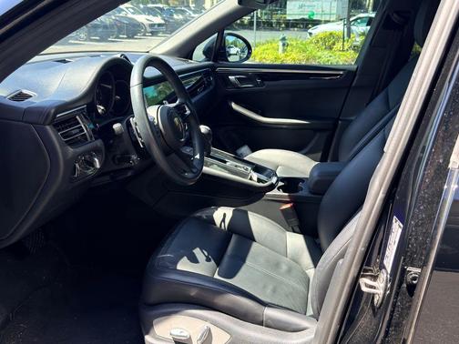 Black 2023 Porsche Macan Macan