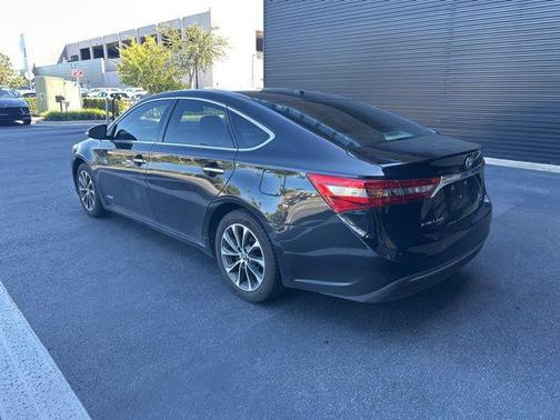 2016 Toyota Avalon Hybrid XLE Premium