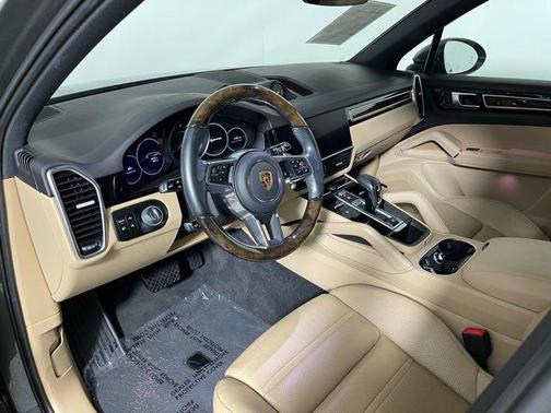 2023 Porsche Cayenne Cayenne