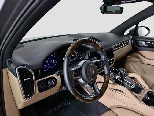 2023 Porsche Cayenne Cayenne