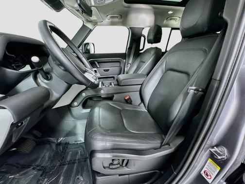 Eiger Grey Metallic 2024 Land Rover Defender 110 P400 S