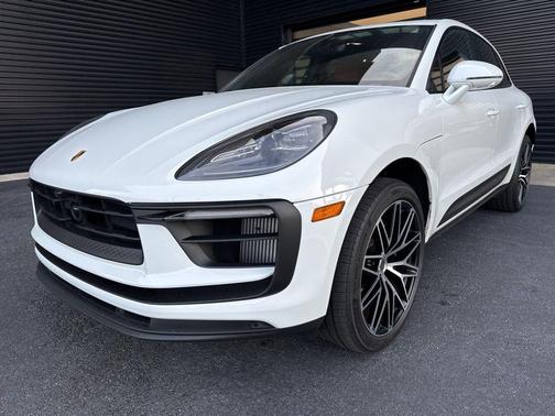 2023 Porsche Macan S