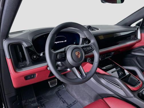2026 Porsche Cayenne S