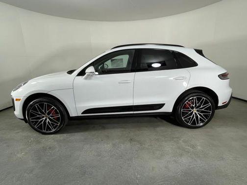 2026 Porsche Macan S