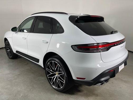 2026 Porsche Macan S