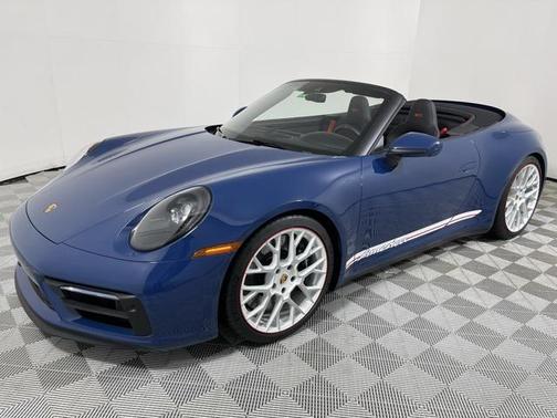 2023 Porsche 911 Carrera GTS