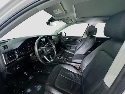 2020 Audi Q5 45 Premium Plus