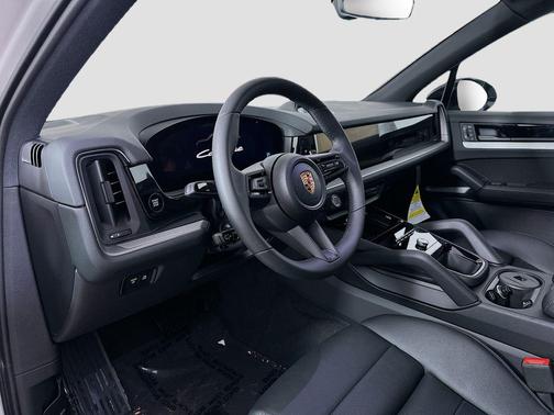Chalk 2026 Porsche Cayenne Cayenne
