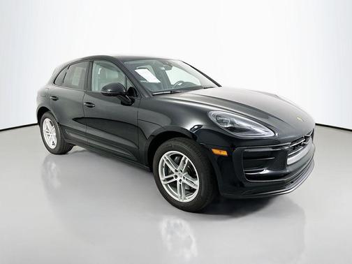 2023 Porsche Macan 