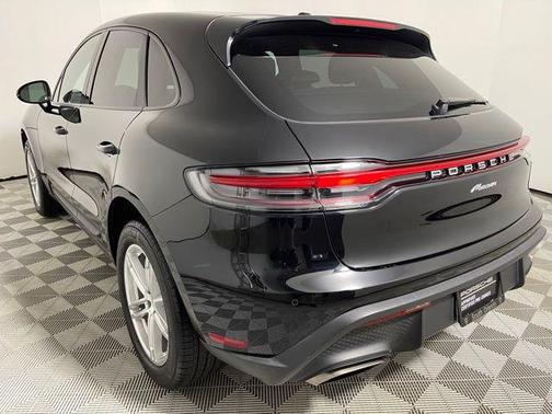 2023 Porsche Macan 