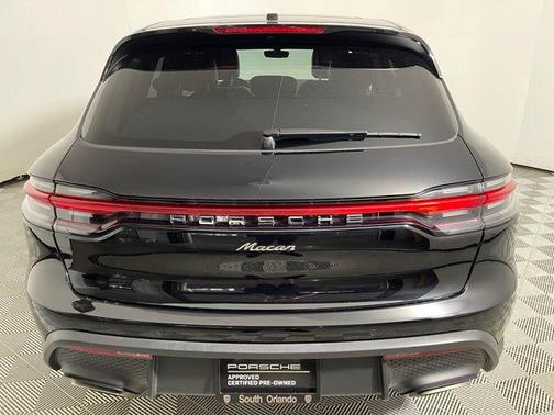 2023 Porsche Macan 