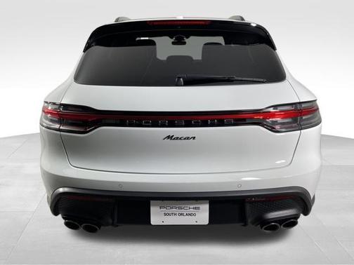 2025 Porsche Macan 