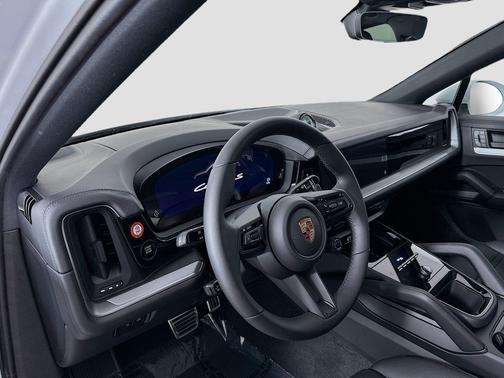 2025 Porsche Cayenne S