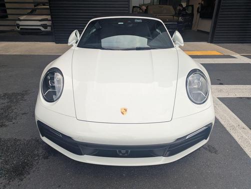 2024 Porsche 911 Carrera