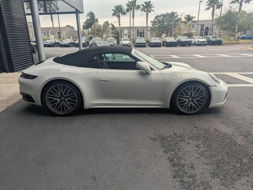 2024 Porsche 911 Carrera