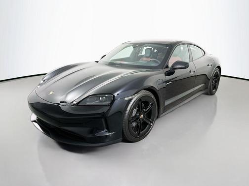 2025 Porsche Taycan 