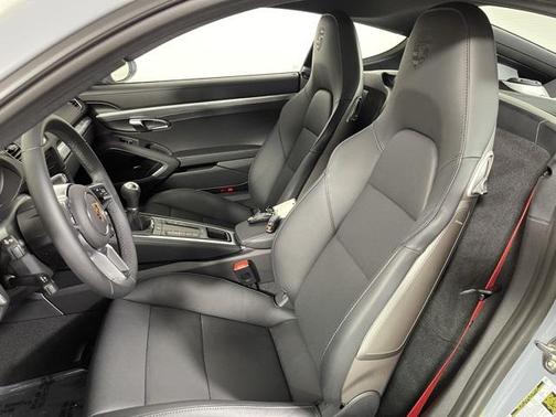 2025 Porsche 718 Cayman S