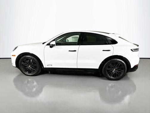 2026 Porsche Cayenne GTS