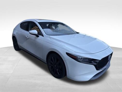 2022 Mazda Mazda3 AWD w/Premium Package