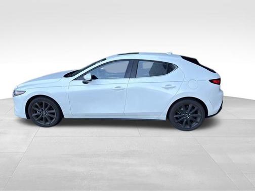 2022 Mazda Mazda3 AWD w/Premium Package