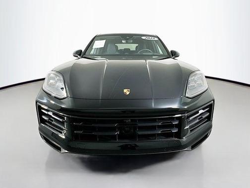 2025 Porsche Cayenne Cayenne