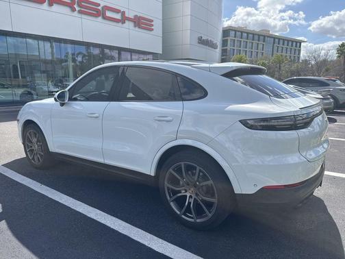 2023 Porsche Cayenne Cayenne