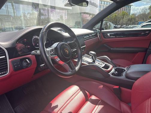 2023 Porsche Cayenne Cayenne
