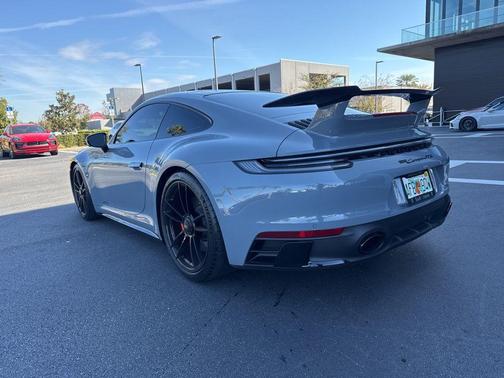 2023 Porsche 911 Carrera GTS