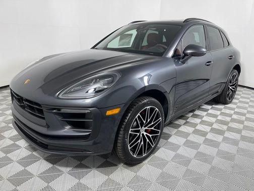 2025 Porsche Macan S