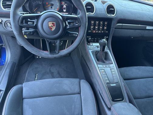 2024 Porsche 718 Spyder RS