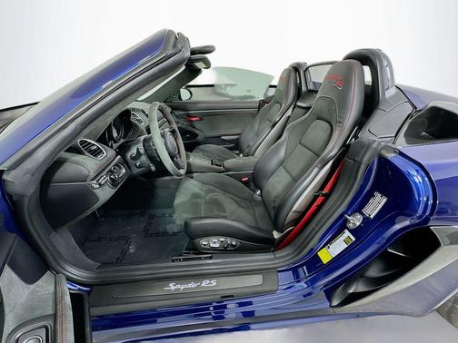 2024 Porsche 718 Spyder RS