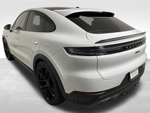 2026 Porsche Cayenne Turbo