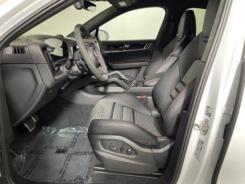 2026 Porsche Cayenne Turbo