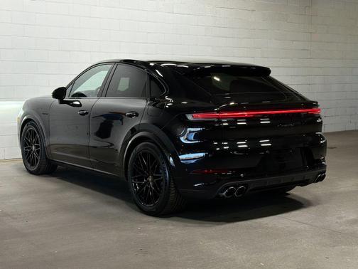 2026 Porsche Cayenne Cayenne S E-Hybrid