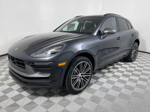 2025 Porsche Macan T