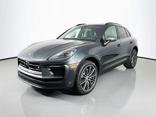 2025 Porsche Macan T