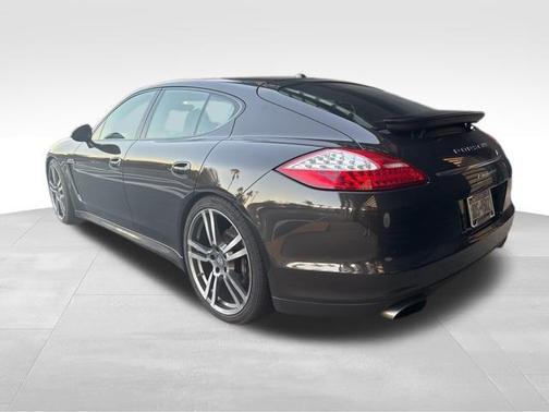 2011 Porsche Panamera 4