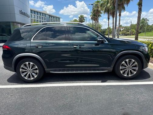 Emerald Green Metallic 2021 Mercedes-Benz GLE 350 Base
