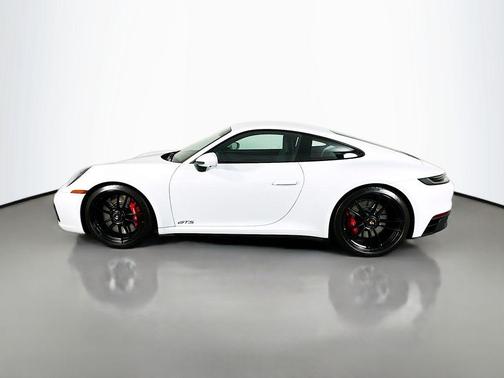 2023 Porsche 911 Carrera GTS