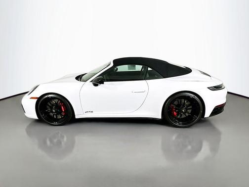 2023 Porsche 911 Carrera 4 GTS